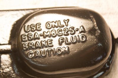 master cylinder cover 009.jpg